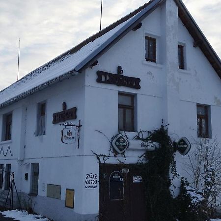 Hotel Drevenka à Provodin Extérieur photo