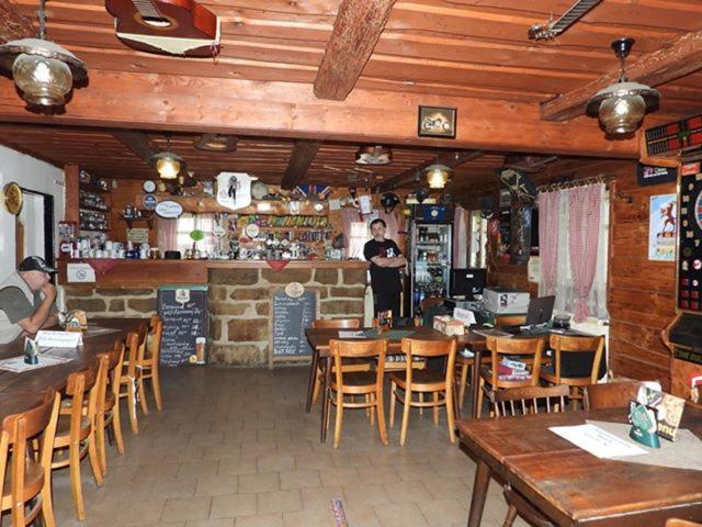 Hotel Drevenka à Provodin Extérieur photo