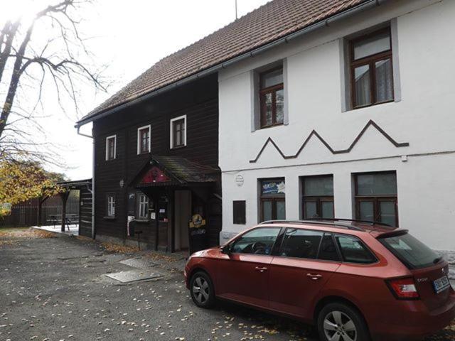 Hotel Drevenka à Provodin Extérieur photo